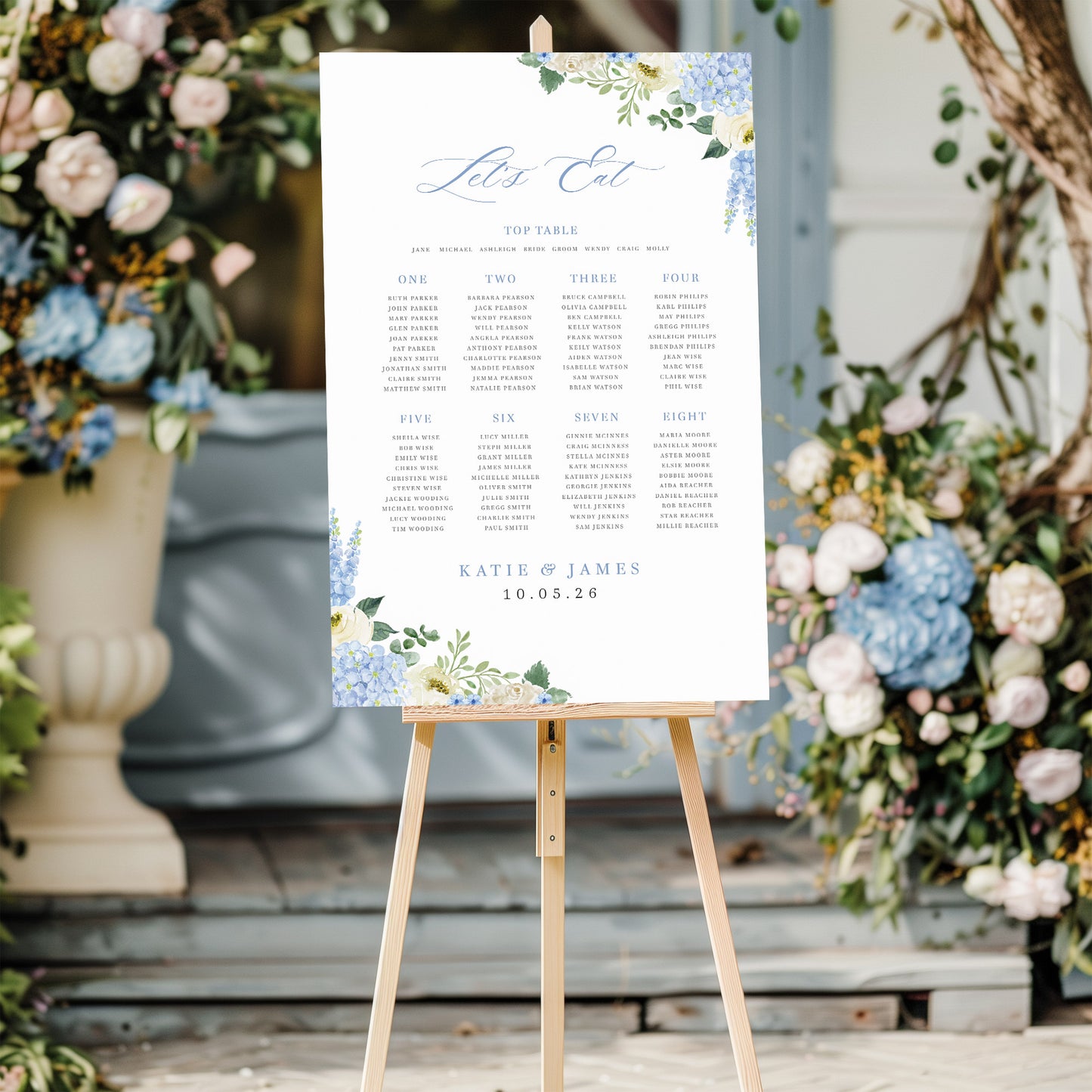 Wedding table plan with blue hydrangea and white floral watercolour details