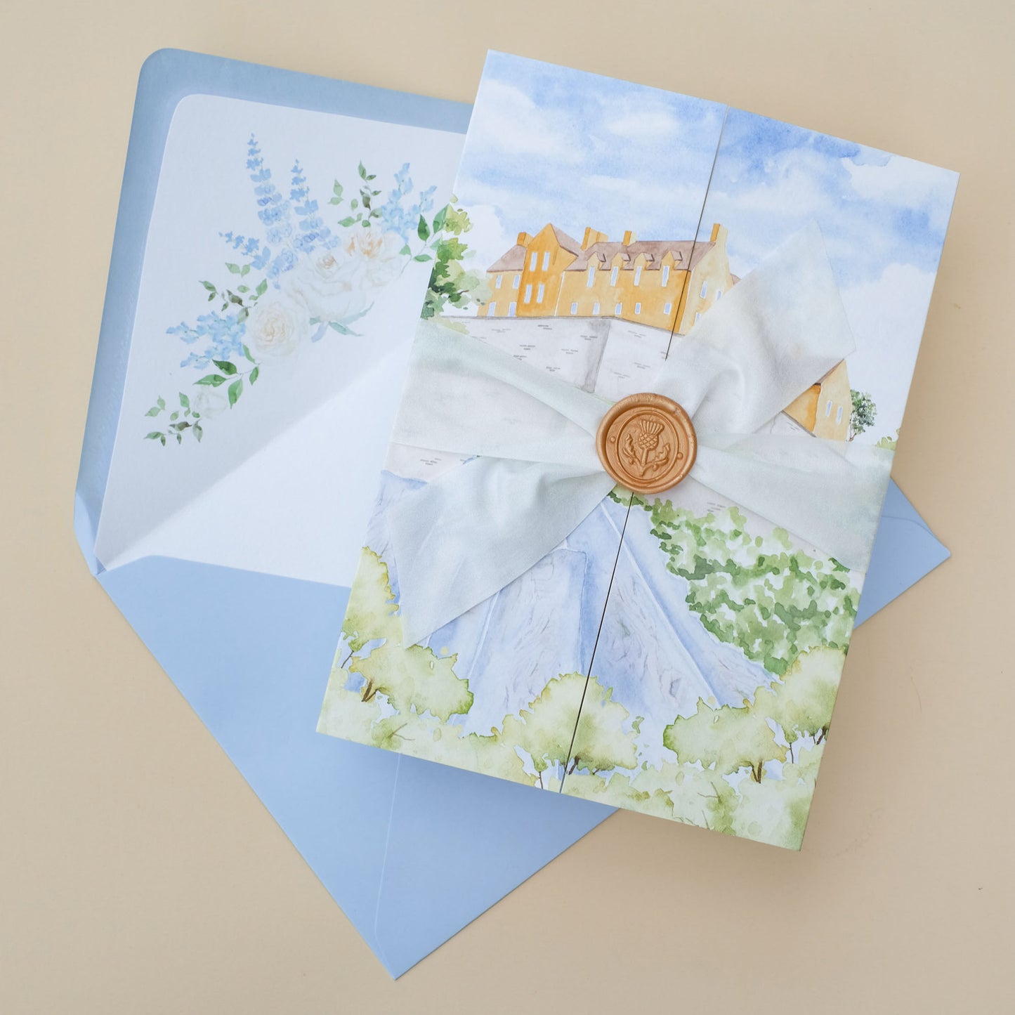 Illustrated Edinburgh Castle wedding invitation with gatefold and illustrated envelope liner